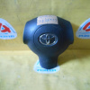 Подушка безопасности TOYOTA Wish ZNE10 вод  (с зарядом)