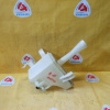 Бачок омывателя Nissan G10/B15/Y11 Bluebird Sylphy/Sunny/AD под 1 моторчик