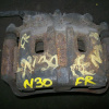 Суппорт Nissan PNN30 R'nessa перед, прав 4WD (2 поршня)