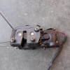 Замок двери Mazda CP8W Premacy зад, прав C10072310D