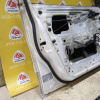 Дверь боковая Hyundai Sonata EF/DA/MS/FS '2001-2012 перед, лев в сборе (дефект, вмятины)
