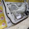 Дверь боковая Hyundai Sonata EF/DA/MS/FS '2001-2012 перед, лев в сборе (дефект, вмятины)