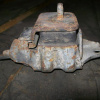 Подушка двигателя Subaru EJ20 Forester SF5 41022 FA000