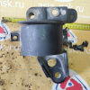 Подушка двигателя Nissan QR20 Serena C24 перед, прав
