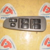 Пульт стеклоподъемника TOYOTA Estima ACR30/40 перед, прав (без обрамления) 84040-28050