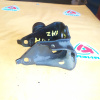 Крепление подушки ДВС Toyota 1AZ-FE RAV4 ACA21 4WD m/t L