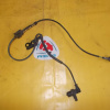 Датчик ABS Toyota Wish ZNE10 перед, лев