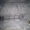 Защита двигателя Volkswagen Golf 5 1K1 1K0825237J