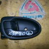 Ручка двери внутренняя TOYOTA Vitz KSP90 L внутр.