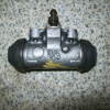 Тормозной цилиндр Toyota ZNE10 Wish R