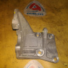 Крепление насоса гидроусилителя руля Nissan VK45 Fuga Y50 11940AR000 / 11940AR00A
