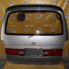 Дверь задняя TOYOTA Hiace Granvia VCH10 вст.26-56 (спойлер) деф.