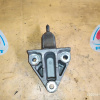 Крепление подушки ДВС Nissan MRA8 Pulsar C12 CVT перед, лев MC