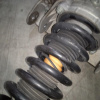 Стойка Volkswagen 7LA Touareg AZZ/BMV перед, лев 3.2 V6 пружина 1-белая 1-синяя 7L6413031L