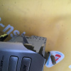 Магнитола Toyota Harrier MCU30 дефект рамки 86120-48720