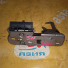 Крючок капота Volkswagen Tiguan 5N1 1K0823480