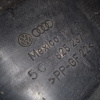 Защита двигателя Volkswagen Jetta 1K1/1K2 1K0825237J