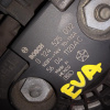 Генератор Jeep EVA Grand Cherokee WJ/WG '2000 14V 70-132A 0124525002 (дефект крепления) 56041120AC