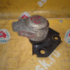 Подушка двигателя Ford FYJA Fiesta 5 CBK/JH 1.6L 16V DOHC Zetec-SE/S перед, прав 2S61-6F012-AD