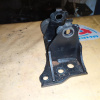 Крепление подушки ДВС Toyota 1AZ-FE/2AZ-FE RAV4 ACA31 4WD m/t L