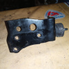 Крепление подушки ДВС Toyota 1AZ-FE/2AZ-FE RAV4 ACA31 4WD m/t L