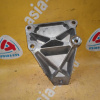 Кронштейн опоры двигателя BMW N52B25A/N52B30A X3 E83 перед, лев 22113415179
