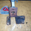 Крепление подушки ДВС Toyota 2L-TE Mark II LX90 2WD a/t перед, лев 4530