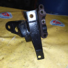 Подушка двигателя Nissan SR20-VET X-Trail NT30 ДЕФЕКТ РВАНАЯ F