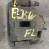 Суппорт Mazda BJ5P/BJ5W Familia перед, лев 5шп. 16K1