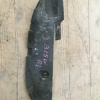 Подкрылок Mazda Familia BJ5W зад, лев (пыльник крыла) B25D-50351