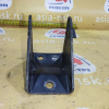 Крепление подушки ДВС Mazda FP/FS Premacy CP8W 2WD a/t перед. ( акпп 1 поддон ) F