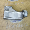 Крепление подушки ДВС Mazda KL-ZE/KF-ZE Millenia TA5P 2WD a/t алюминий перед, прав ( CH ) T00139061A