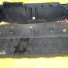 Рамка радиатора Volkswagen Tiguan 5N2 '2011-2018 дефект крепления правой фары 5N0805588F
