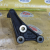 Крепление подушки ДВС Honda D15B Civic/Domani EK3/MB4/EY7 a/t S4MA/M4MA ( низ ) + болт перед, прав н ( 28U ) 50843-S04-950 + 90133-S04-000