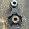 Подушка двигателя Mazda SH Atenza GJ2FW R