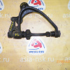 Рычаг Toyota KZH106/KZH116/KZH126/LH109/LH118/RZH119/KCH16/VCH16/VCH28/KCH46 Hiace перед, лев в Люфт в шаровой.Толстый без ABS. 4WD