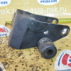Крепление подушки ДВС Toyota 3S-FE/1AZ-FSE Nadia SXN15/ACN15 4WD a/t A243F перед, лев 12325-74500