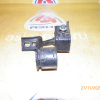 Подушка глушителя Toyota Corolla/Sprinter AE100/AE101/AE110/AE111/EE101/EE110/EE111 (подушка глушителя). Стоит спереди на балке с противовесом.. F 175