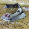 Кронштейн привода Mazda/Ford AJ-DE Tribute#Escape/Maverick EPEW 4WD a/t 1 часть на блок перед, прав FW9025740C / A (FWB1-25-740)