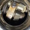 Двигатель Mazda LF-VE-10989568 шуп в головке пластик Mazda3