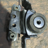 Подушка двигателя Mazda AJ Tribute EPFW перед, лев