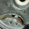 Подушка двигателя Suzuki K6A Alto HA24S 2WD/4WD ТРЕЩИНЫ акпп=мкпп перед, прав 1161058J10 / 1J-0530/1J-6466