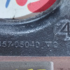 Кронштейн привода Toyota 2AZ-FSE Avensis AZT251 2WD a/t чугун ( 4 ) 43457-05040