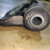 Крепление балки Toyota 52205-32010 Camry/Vista SV40/SV41 4SFE/3SFE зад, прав 2WD