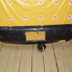 Бампер TOYOTA Carina AT190 зад