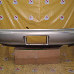 Бампер TOYOTA Carina AT190 зад