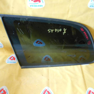 Стекло собачатника TOYOTA Caldina #T19# зад, лев