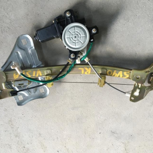 Стеклоподъемник TOYOTA Vista SV40 зад, лев h/t