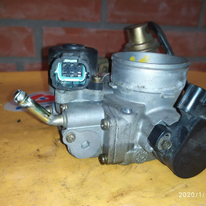 Заслонка дроссельная Nissan SR20DE Serena C24/W11 дефект датчика положения ( корпус датчика AEB208-03 ) / 161194M800