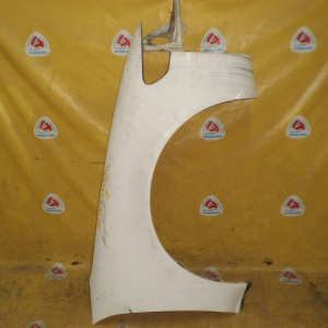 Крыло Toyota Corolla Ceres AE101 перед, прав